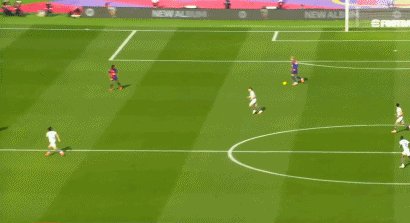 半岛体育-【西甲】下半场发力莱万破僵 巴萨1比0胜阿拉维斯