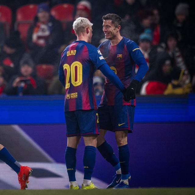 半岛体育下载-代表两支不同球队欧冠进球20+，莱万是历史第四人