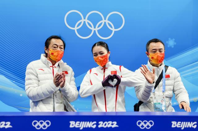 半岛体育-再战短节目朱易放下压力 金博洋曾帮她缓解紧张