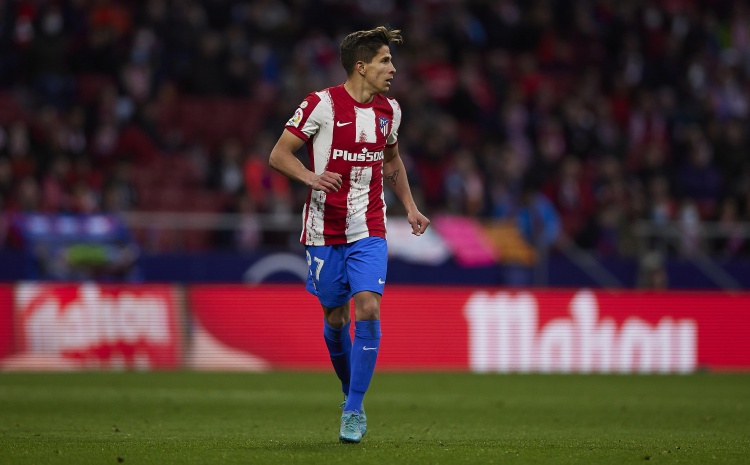 半岛体育注册网址-小西蒙尼：无论是传球还是射门，能每天看梅西训练会让你两眼放光