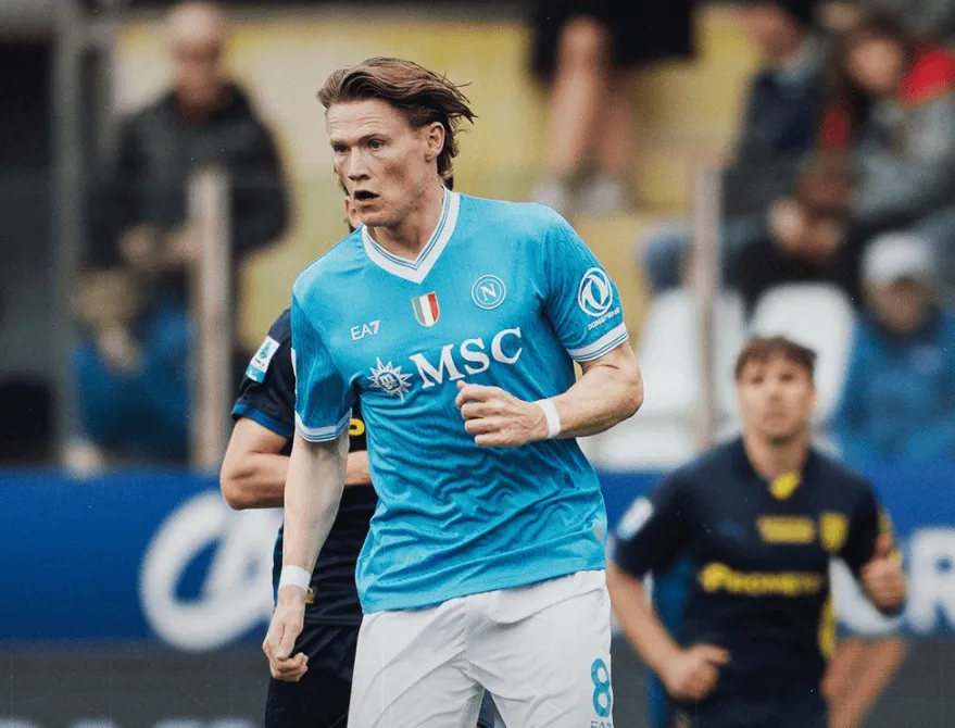 半岛体育下载-那不勒斯1-1帕尔马多赛1场落后国米6分，麦克托米奈破门